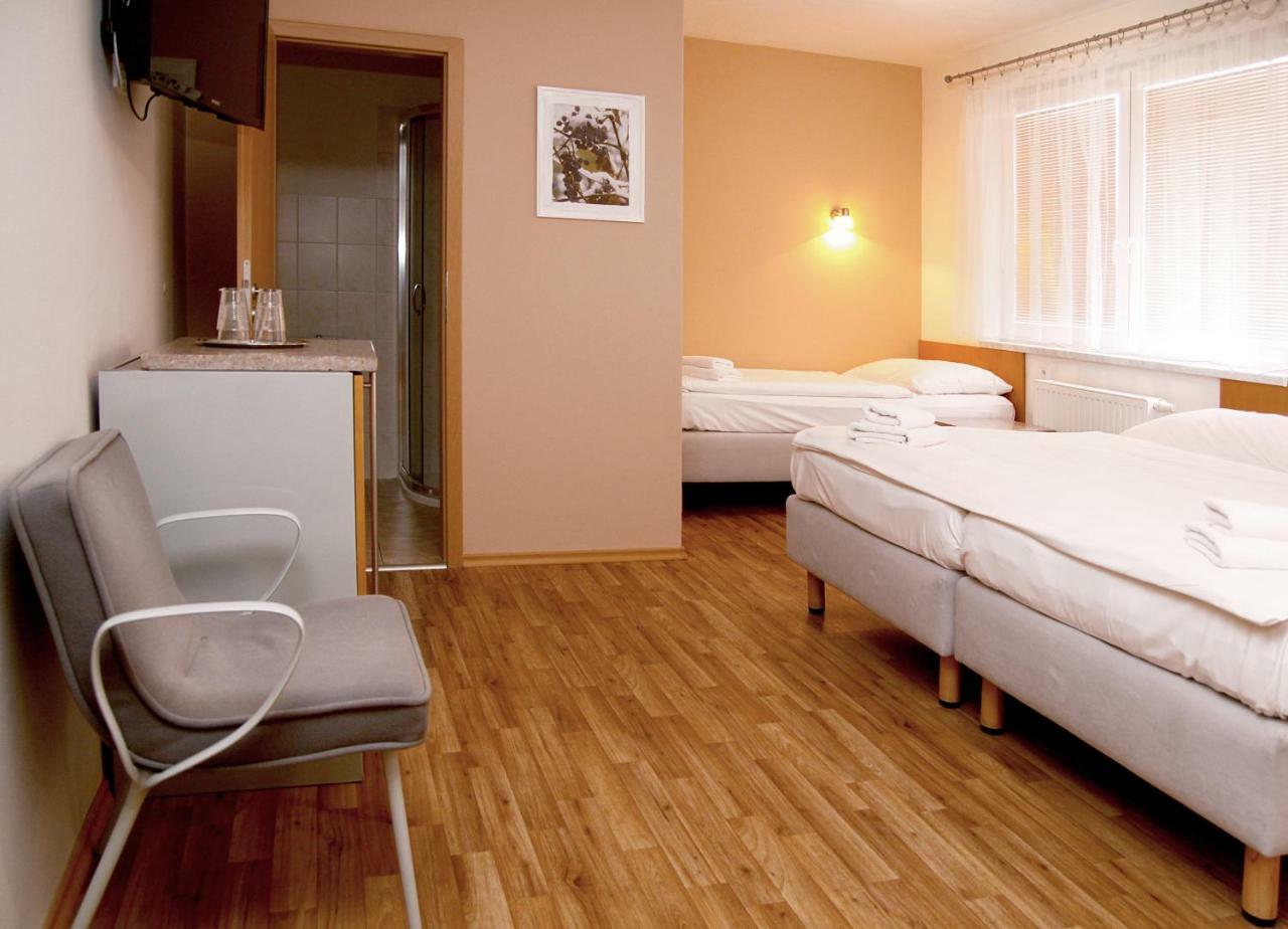 Sedlecky Dvur Hotell Sedlec  Exteriör bild