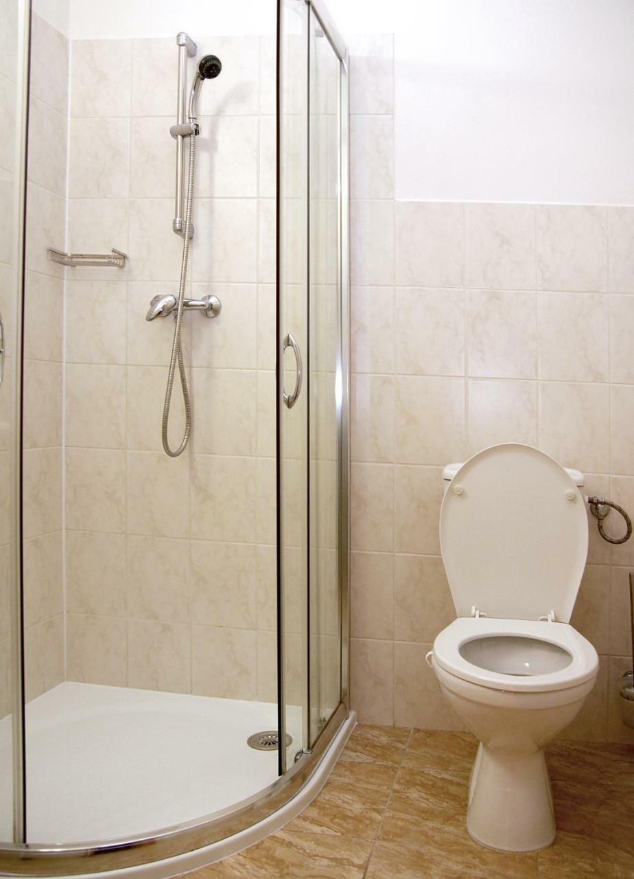 Sedlecky Dvur Hotell Sedlec  Exteriör bild